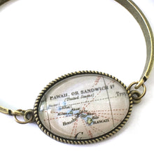 Load image into Gallery viewer, Hawaii Vintage Map Bracelet