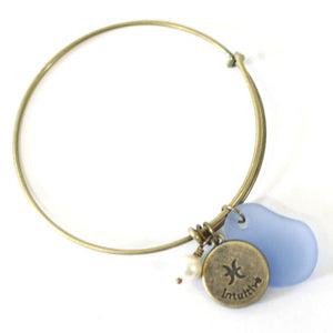 Bronze Pisces Bracelet - Blue Sea Glass, Swarovski Pearl and Antique Brass - Simple Zodiac Accessory - One Size Fits All - Zodiacharm - Clay Space