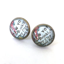 Load image into Gallery viewer, New York Vintage Map Post Earrings