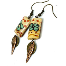 Load image into Gallery viewer, Southwest Tribal Earrings