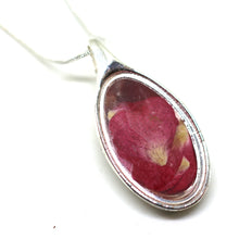 Load image into Gallery viewer, Anh Rose Petals Necklace
